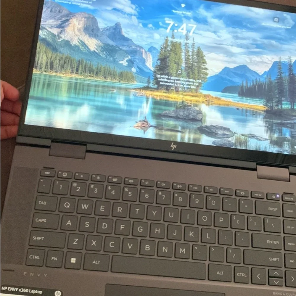 HP Envy x 360